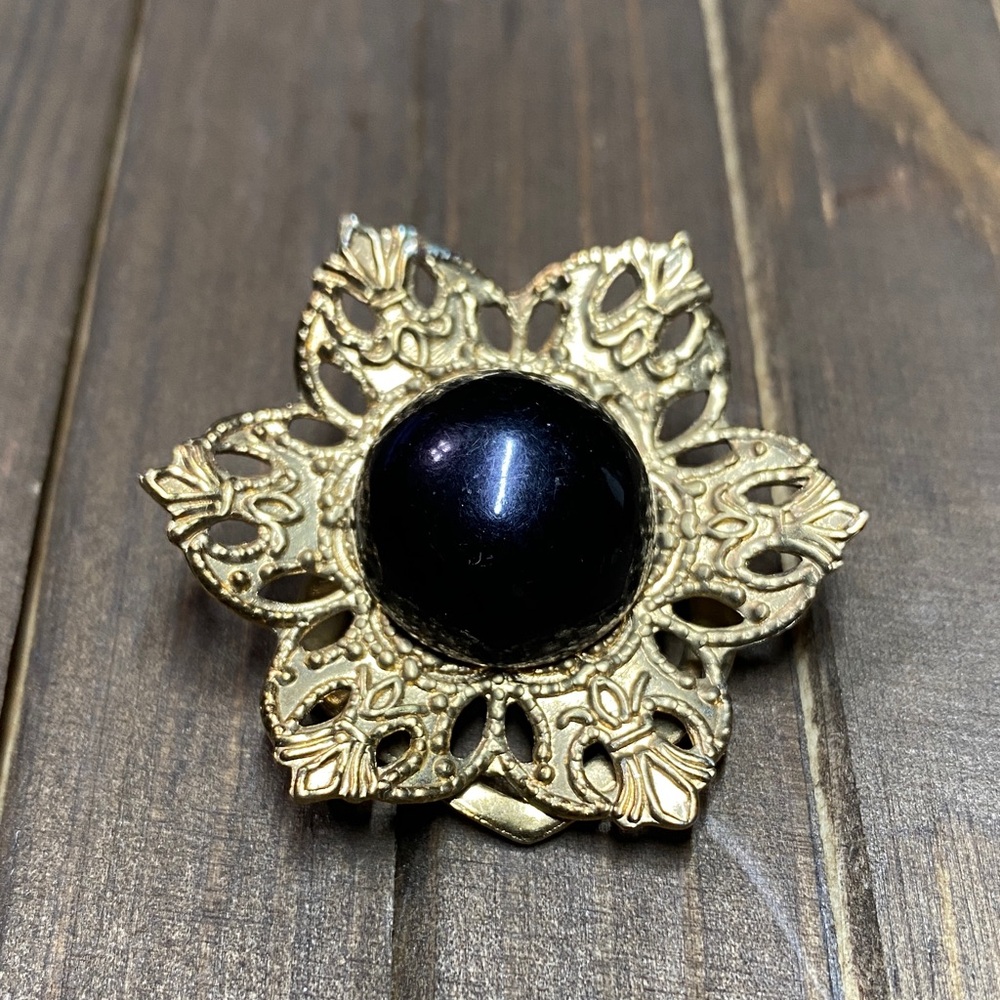 Vintage Intricate Gold Scarf Clip with Floral Design and Black Center
